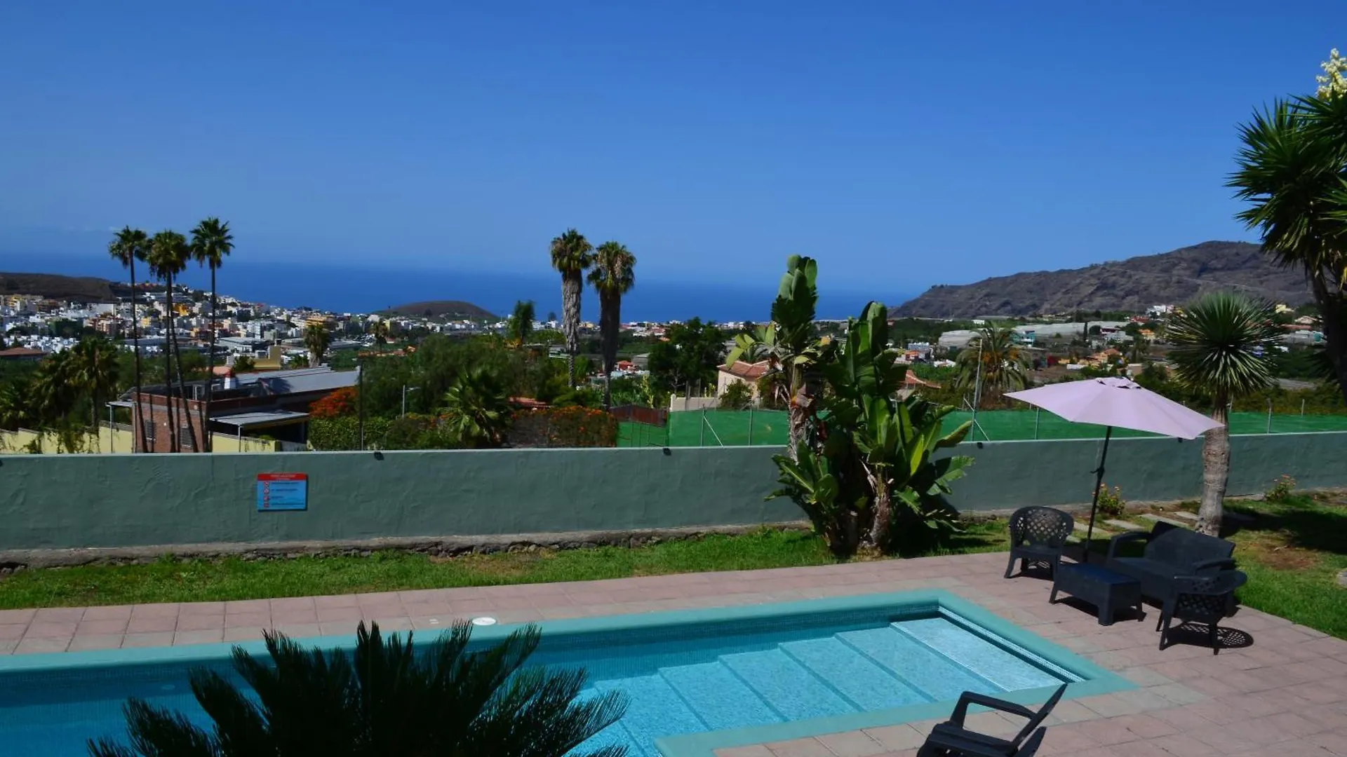 La Camuesa-Adults Only Villa Los Llanos De Aridane 0*,  Spain